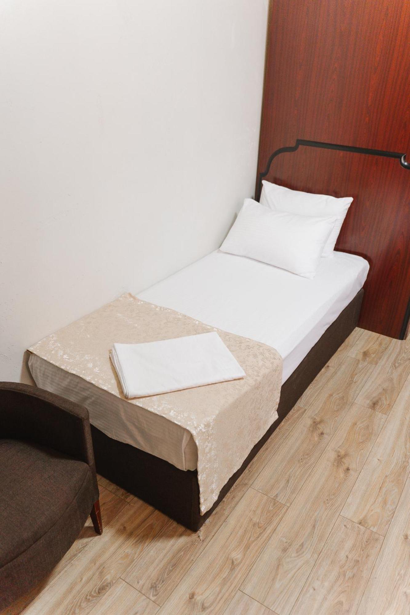Hotel Bellagio Shymkent Exterior photo